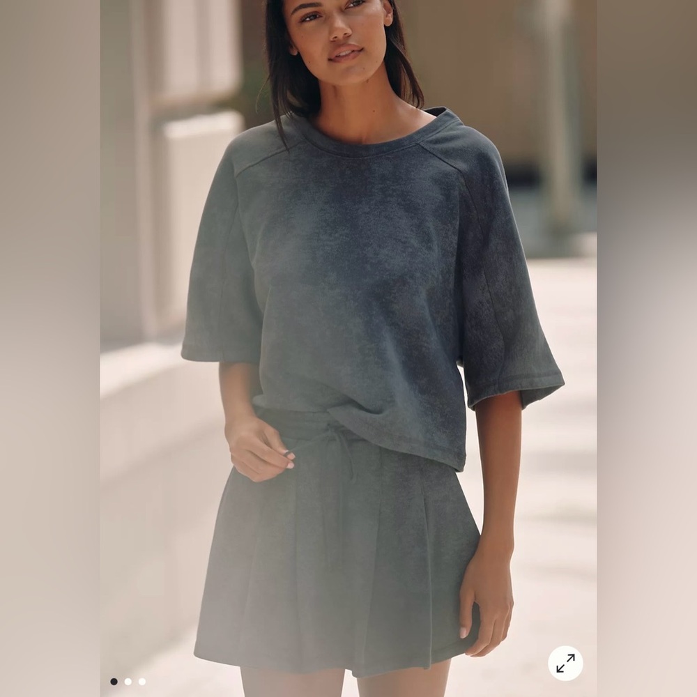 ❤️Anthropologie❤️ Daily Practice Top